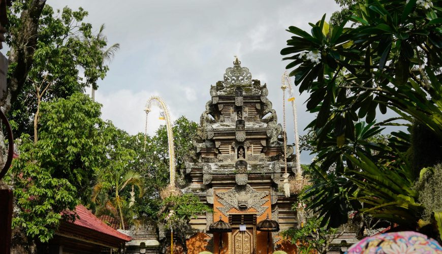 Discover the world's most coveted experiences.. Our curated adventures blend effortless style with insider access, designed for those who travel differently.